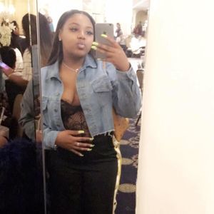 Meet your Posher, Tamia